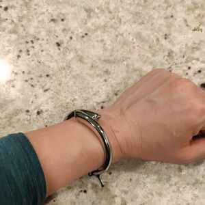 New!House Of Harlow 1960 Silver Tone Chunky Bangle Bracelet